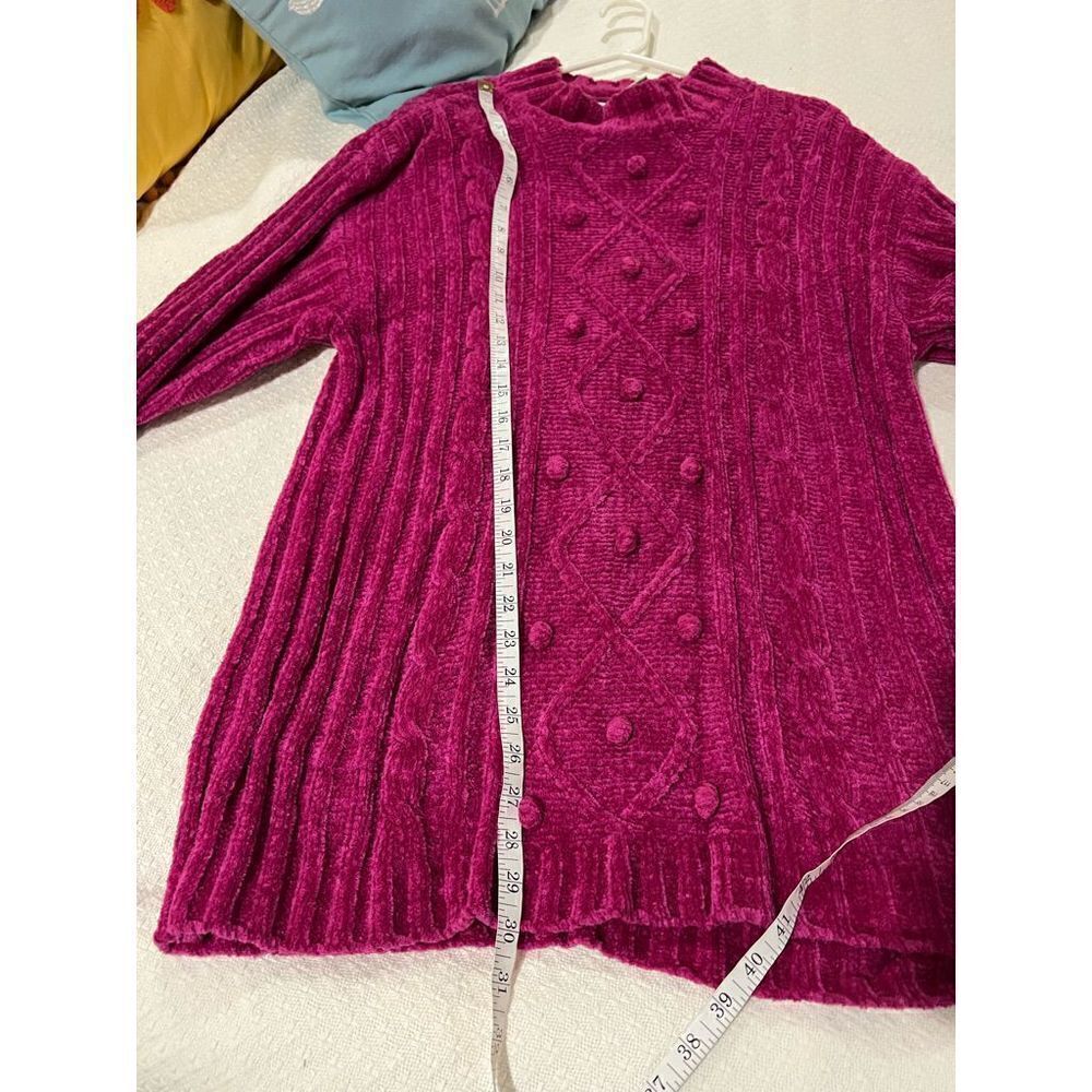 Vintage By Design bright Pink Sweater soft with balls down front - Picture 5 of 6